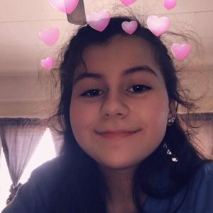 Meet your Posher, Leticia